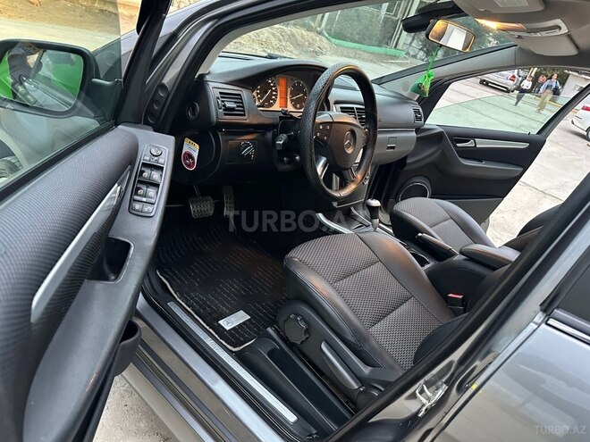 Mercedes B 170 2010, 167,400 km - 1.7 l - Sumqayıt