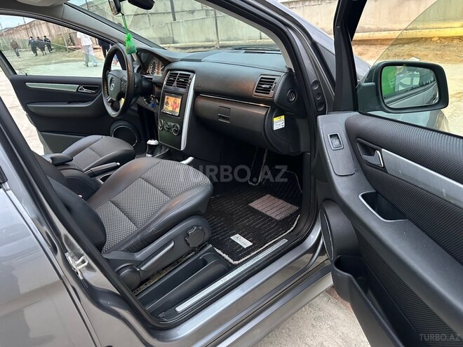 Mercedes B 170 2010, 167,400 km - 1.7 l - Sumqayıt