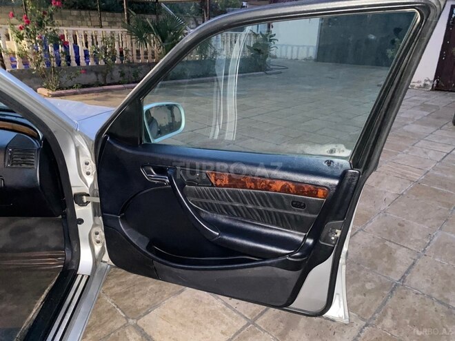 Mercedes C 240 1997, 325,000 km - 2.4 л - Ağcabədi