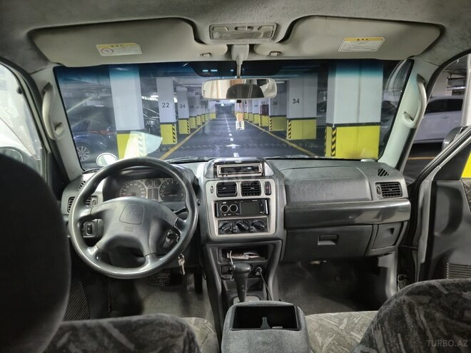 Mitsubishi Pajero io 1998, 480,000 km - 1.8 l - Bakı