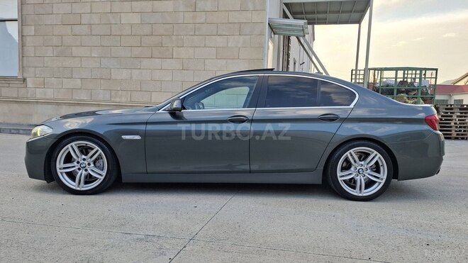 BMW 528 2012, 221,000 km - 2.0 l - Zaqatala