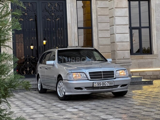 Mercedes C 220 1999, 316,000 km - 2.2 л - Saatlı