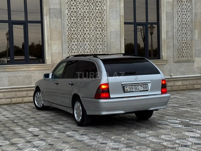 Mercedes C 220 1999, 316,000 km - 2.2 л - Saatlı