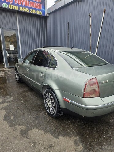 Volkswagen Passat 2002, 300,000 km - 1.8 l - Bakı