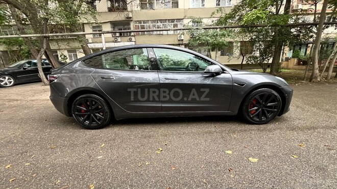 Tesla Model 3 2022, 195,600 km - 0.0 l - Bakı