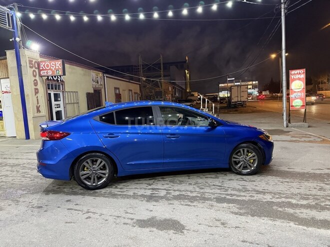 Hyundai Elantra 2018, 193,000 km - 2.0 l - Bakı