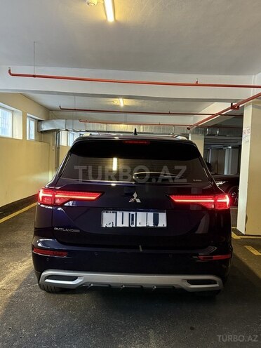 Mitsubishi Outlander 2023, 8,500 km - 2.5 l - Bakı