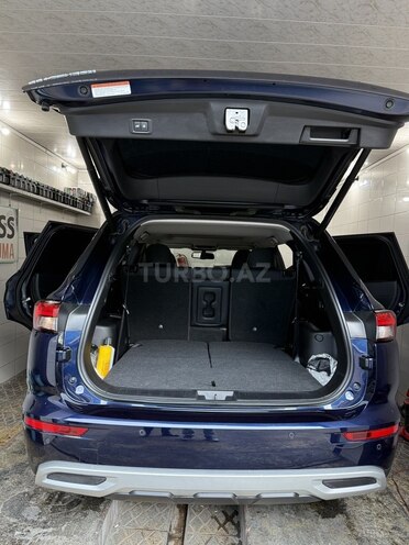 Mitsubishi Outlander 2023, 8,500 km - 2.5 l - Bakı