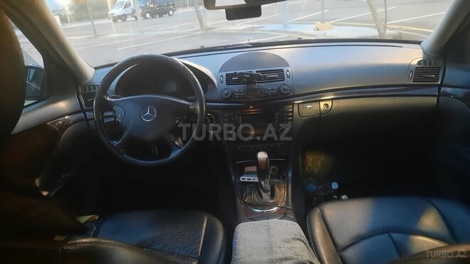 Mercedes E 200 2005, 480,000 km - 2.2 л - Bakı