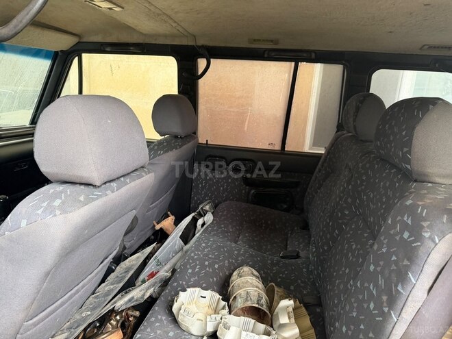 Hyundai Galloper 2000, 150,000 km - 3.0 l - Bakı
