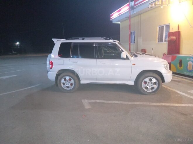 Mitsubishi Pajero io 2001, 400,000 km - 2.0 l - Lənkəran