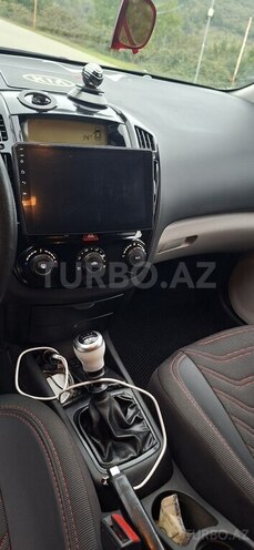 Kia  2010, 242,000 km - 1.4 l - Quba