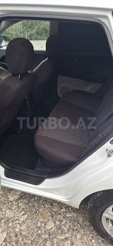 Kia  2010, 242,000 km - 1.4 l - Quba