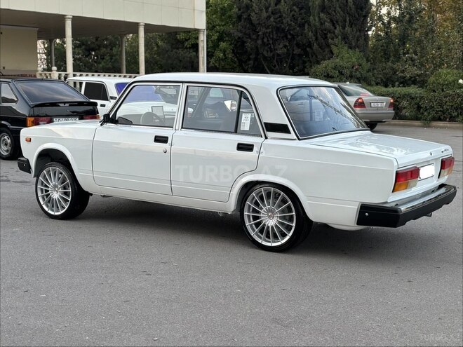LADA (VAZ) 2107 2010, 123,000 km - 1.6 l - Yevlax