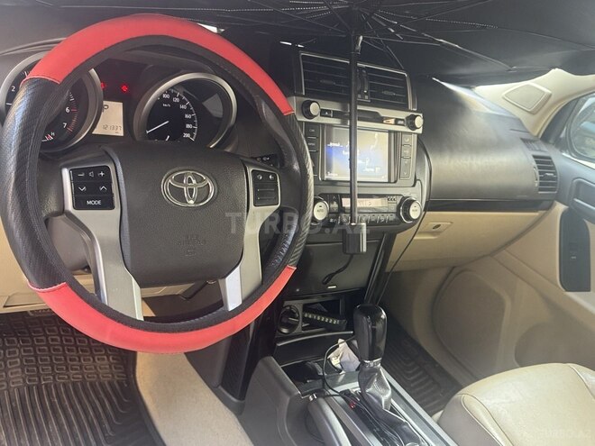 Toyota Land Cruiser Prado 2014, 120,000 km - 2.7 л - Bakı