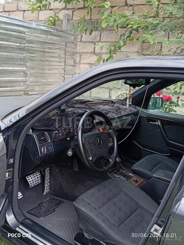 Mercedes C 230 1997, 213,456 km - 2.3 л - Ağdaş