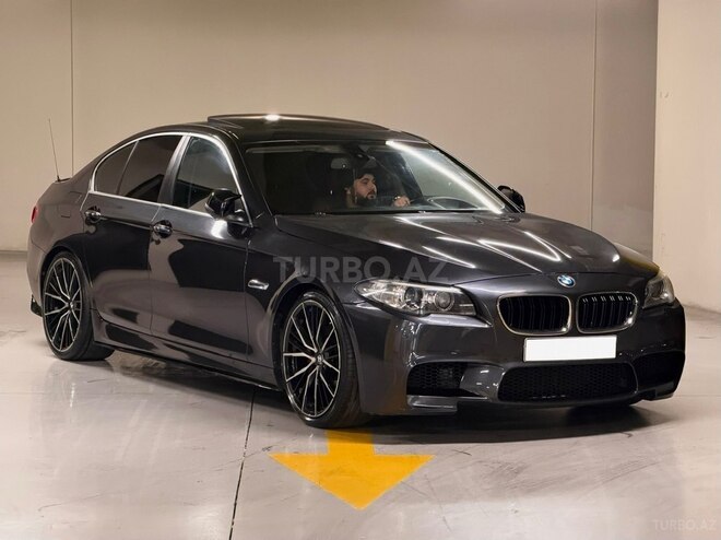 BMW 528 2014, 206,000 km - 2.0 l - Gəncə