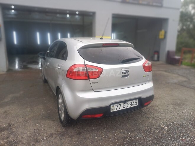 Kia Rio 2011, 550,000 km - 1.1 l - Xaçmaz