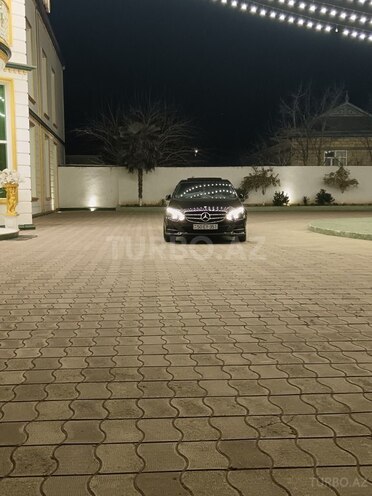 Mercedes E 220 2014, 295,325 km - 2.1 l - İmişli