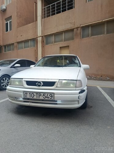 Opel Vectra 1994, 320,000 km - 1.8 l - Bakı