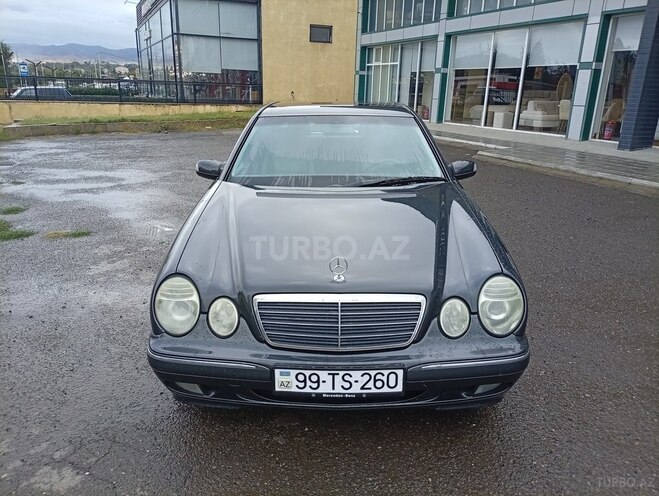 Mercedes E 240 2000, 361,500 km - 2.4 l - Qazax