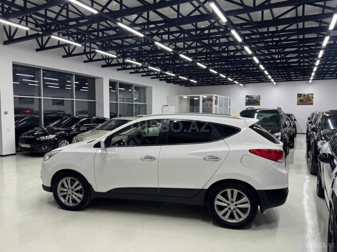 Hyundai ix35 2013, 255,000 km - 2.0 l - Bakı