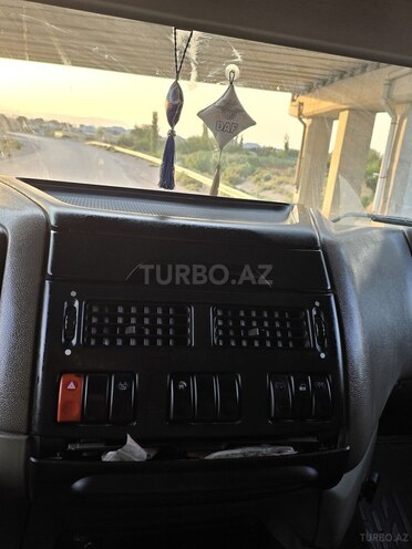 DAF  2011, 1,373,364 km - 13.0 l - Sumqayıt