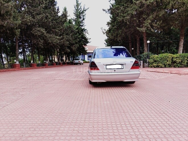 Mercedes C 220 2000, 222,000 km - 2.2 l - Cəlilabad