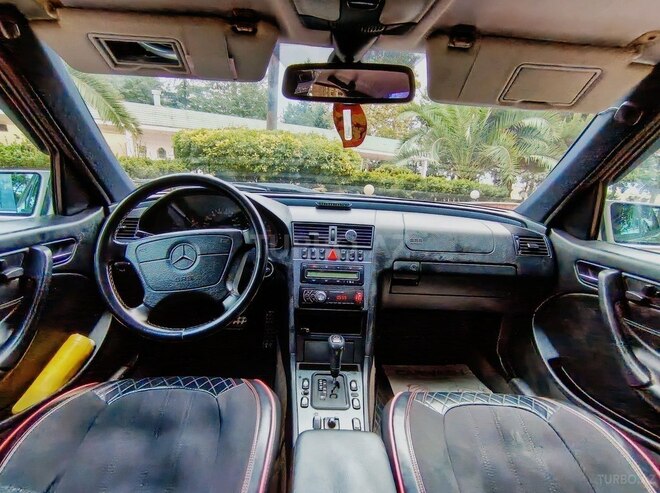 Mercedes C 220 2000, 222,000 km - 2.2 l - Cəlilabad
