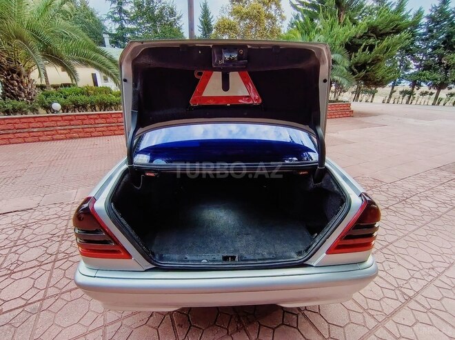 Mercedes C 220 2000, 222,000 km - 2.2 l - Cəlilabad