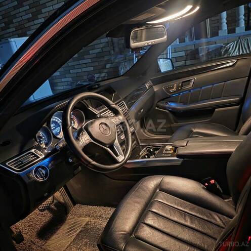 Mercedes E 220 2014, 295,325 km - 2.1 l - İmişli