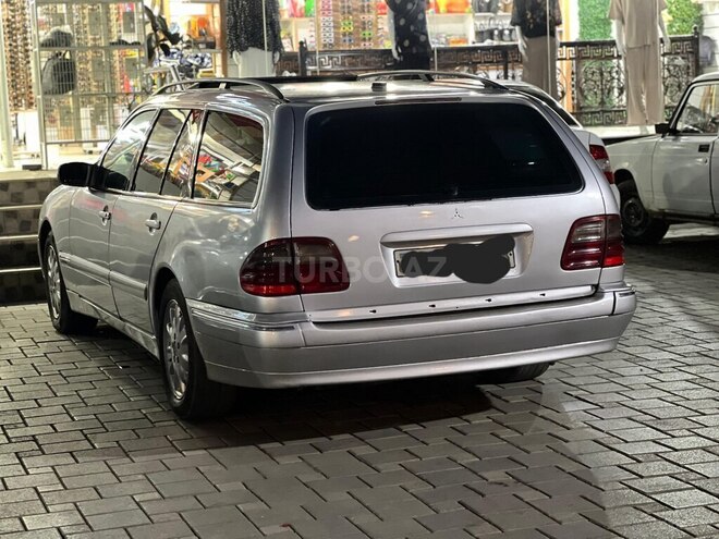 Mercedes E 220 2002, 300,000 km - 2.2 л - Masallı
