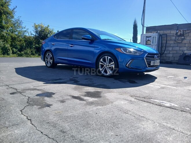 Hyundai Elantra 2016, 210,159 km - 2.0 l - Zaqatala