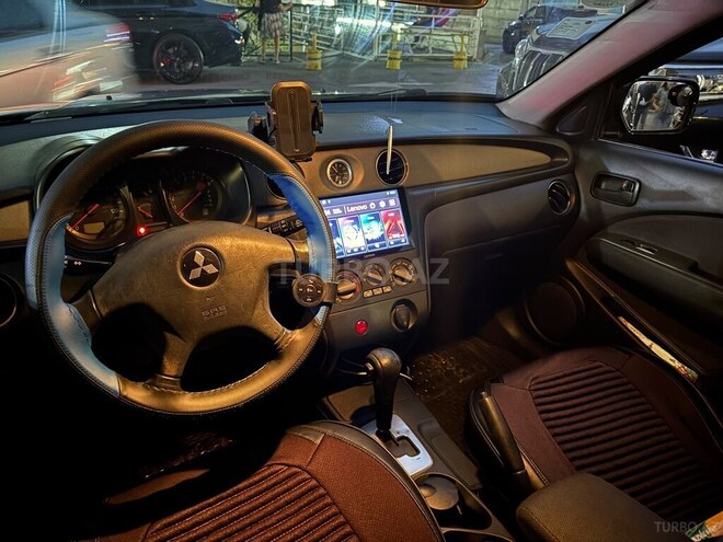 Mitsubishi Outlander 2004, 154,000 km - 2.4 l - Bakı