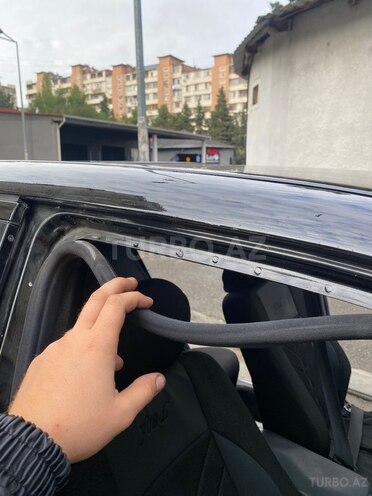 Mercedes E 280 1997, 362,000 km - 2.8 l - Bakı