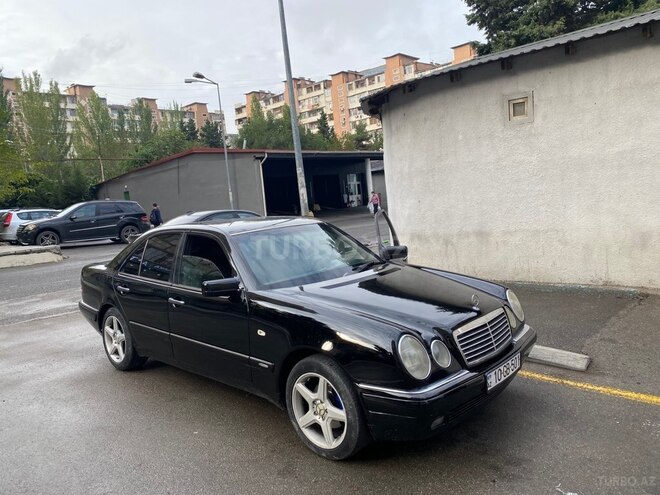 Mercedes E 280 1997, 362,000 km - 2.8 l - Bakı