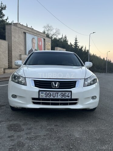 Honda Accord 2010, 350,000 km - 2.4 l - Qusar