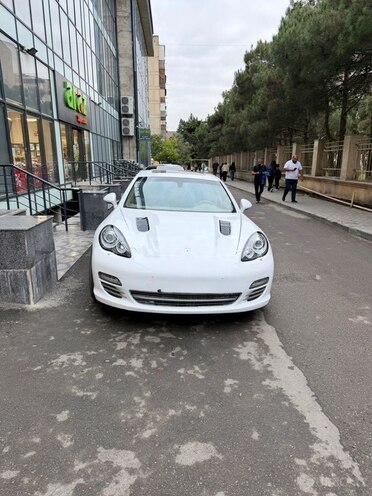 Porsche Panamera 2010, 188,000 km - 3.6 l - Bakı