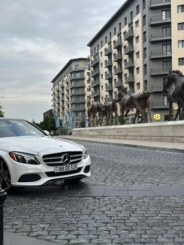 Mercedes C 300 2018, 160,000 km - 2.0 l - Bakı