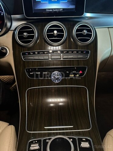 Mercedes C 300 2018, 160,000 km - 2.0 l - Bakı