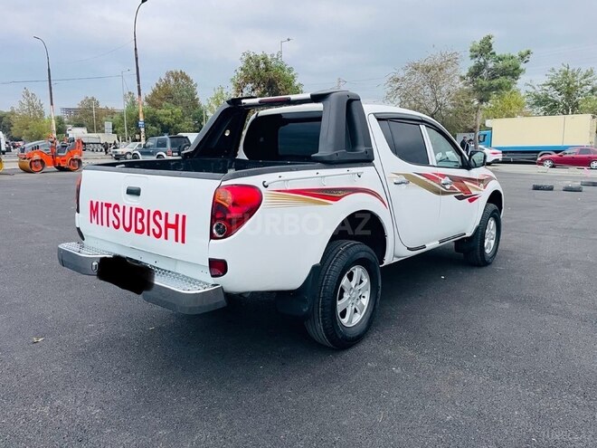 Mitsubishi L200 2012, 220,000 km - 2.5 л - Xırdalan
