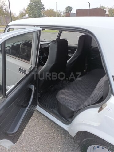 LADA (VAZ) 2107 2005, 22,222 km - 1.6 l - Qax