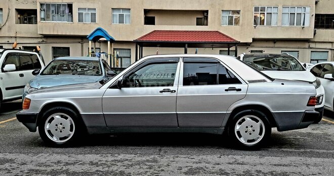 Mercedes 190 1991, 365,800 km - 2.0 l - Bakı