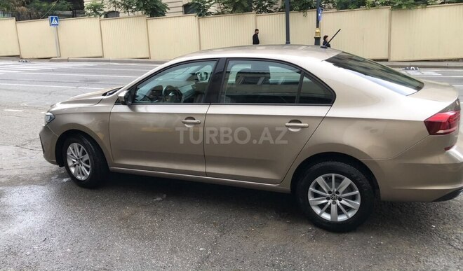 Volkswagen Polo 2020, 135,000 km - 1.6 l - Bakı