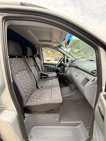 Mercedes  2009, 210,000 km - 2.1 l - Sumqayıt