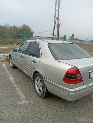 Mercedes C 180 1994, 200,000 km - 1.8 l - Bakı