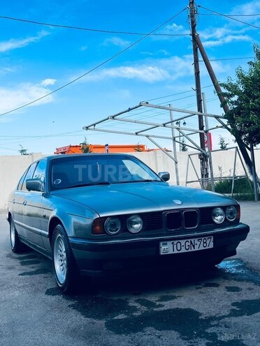 BMW 525 1989, 299,167 km - 2.5 l - Zərdab