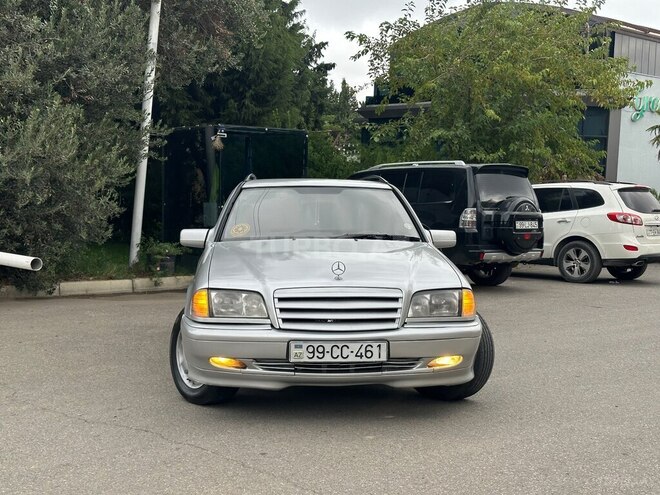 Mercedes C 220 1999, 876,945 km - 2.2 l - Bakı