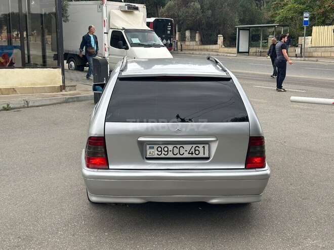 Mercedes C 220 1999, 876,945 km - 2.2 l - Bakı