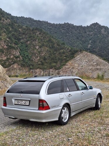Mercedes C 220 1999, 876,945 km - 2.2 l - Bakı
